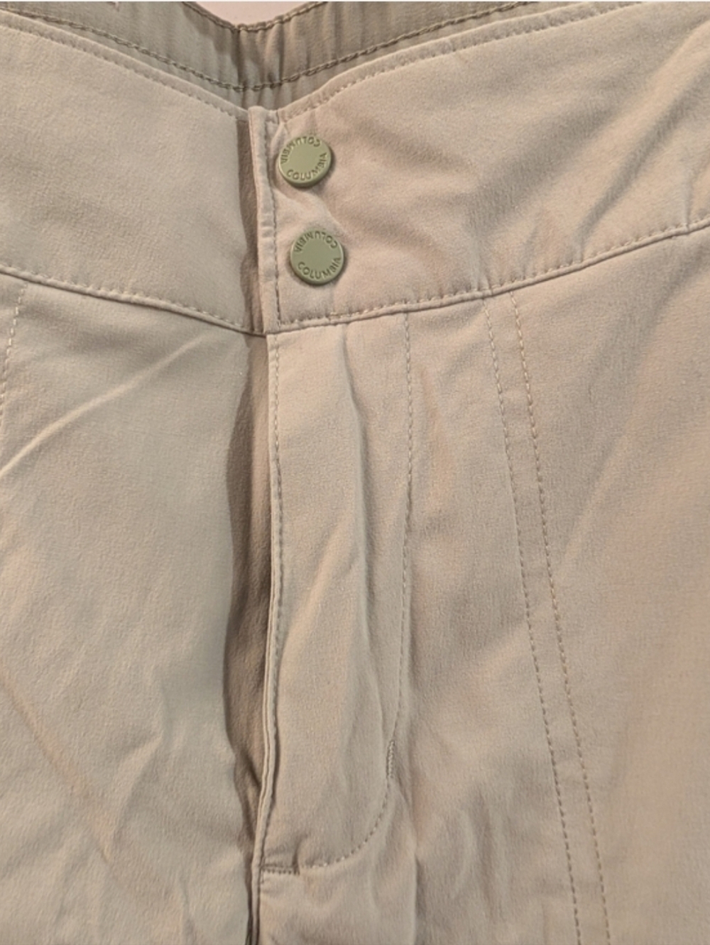 Light Green Women's Columbia Hiking Pants - Picture 3 of 11